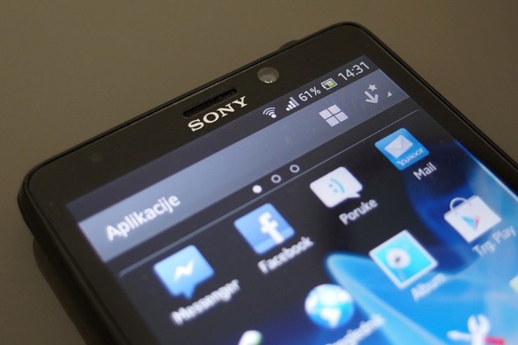 Sony_Xperia T (10).jpg